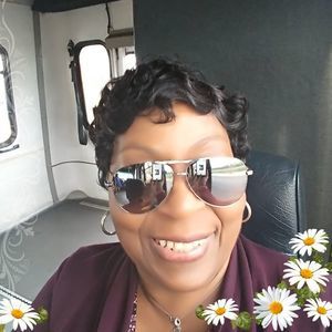 Meet your Posher, Eartha